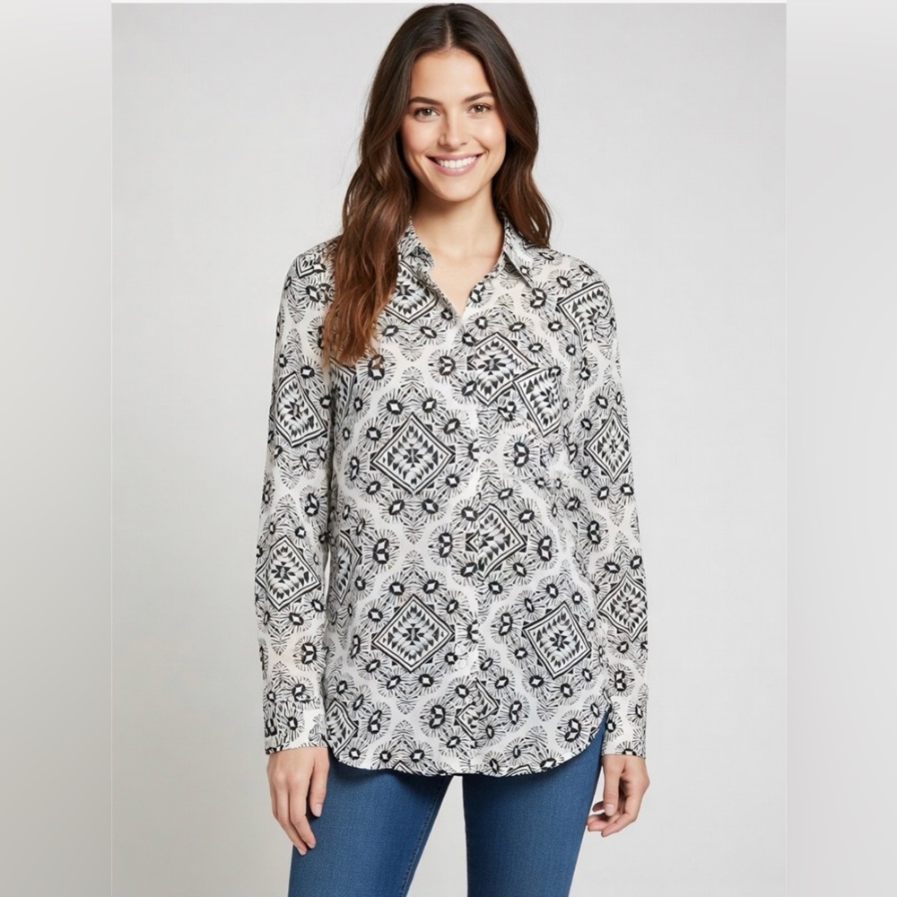 🖤Old Navy Shirt🖤